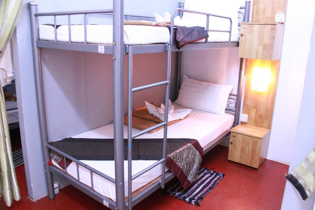 20Th Street Hostel Yangon Dış mekan fotoğraf