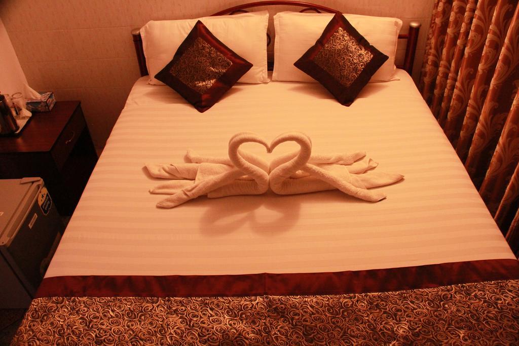 20Th Street Hostel Yangon Dış mekan fotoğraf