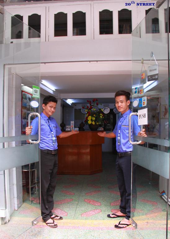 20Th Street Hostel Yangon Dış mekan fotoğraf