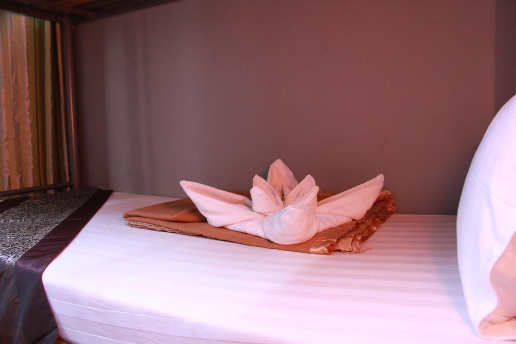 20Th Street Hostel Yangon Dış mekan fotoğraf